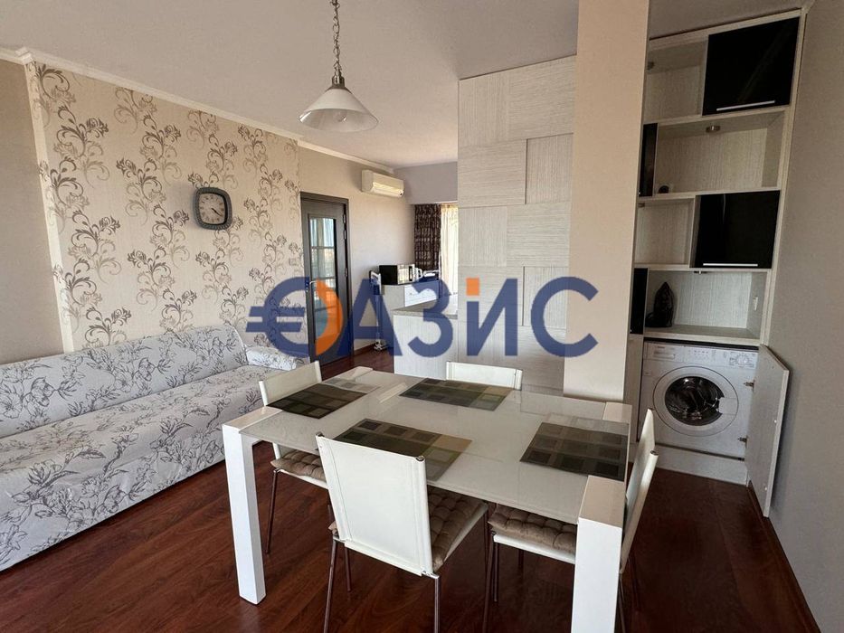 Продава се Тристаен апартамент в Свети Влас - 179 кв.м за 627 €/кв.м - Снимка #6