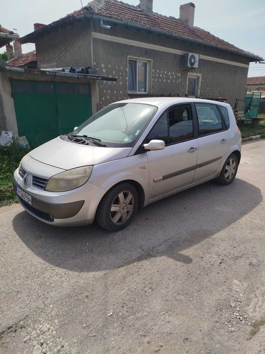 Продавам автомобил