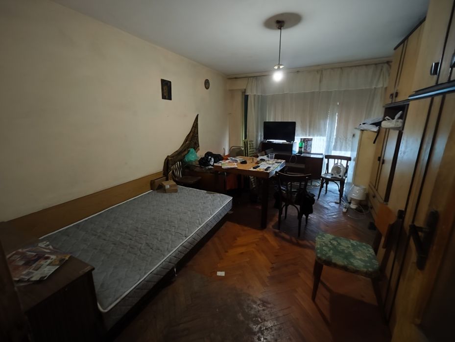 Продава се Тристаен апартамент в Шумен, Добруджански - 86 кв.м за 1127 €/кв.м - Снимка #10
