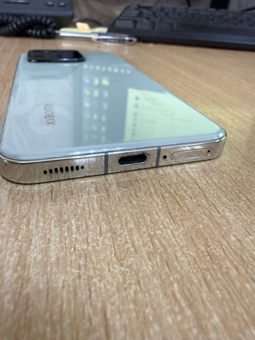 Xiaomi 13 12гб/256гб зеленый