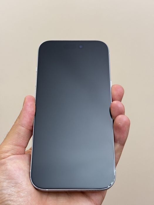 Iphone 15. 128гб. 94%