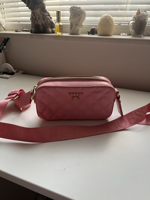 Детска чанта Guess