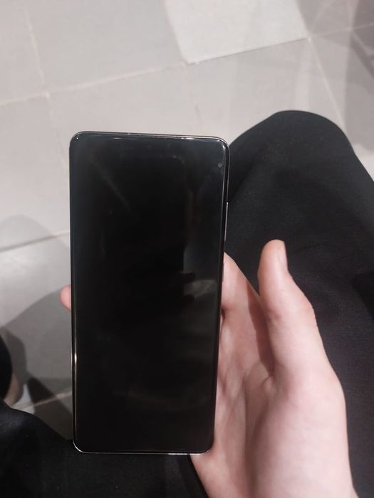 Самсунг с20+ 8/128