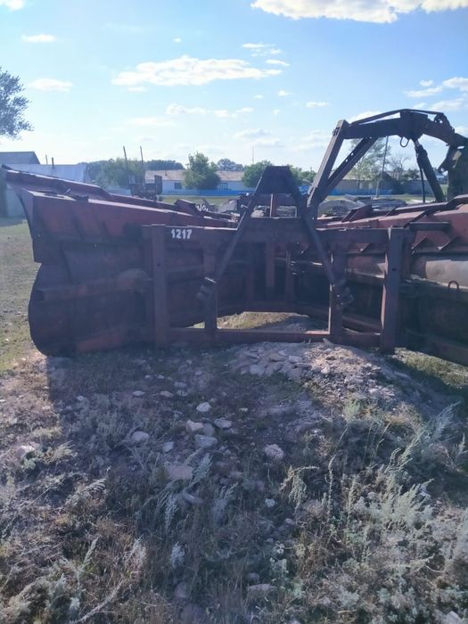 Лопата. Угольник. Кран на к-700