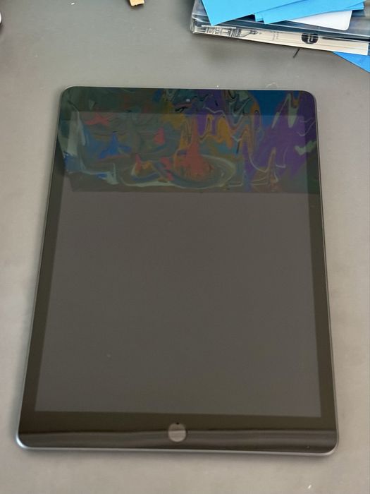 Планшет Ipad  состояние идеальное + чехол