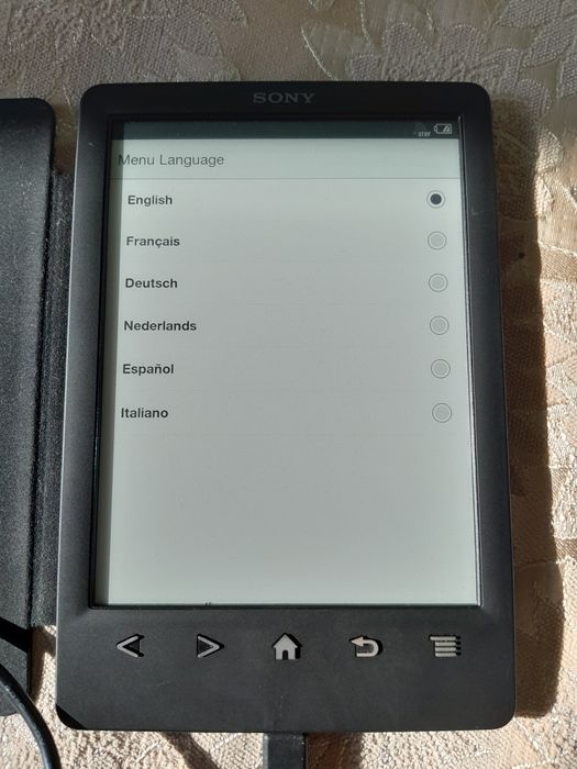 Sony ereader е книга