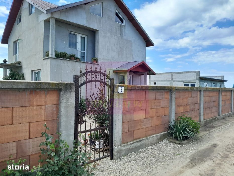 Varasti (Gr) - Se Vinde Casa P+1+M (4 Cam)