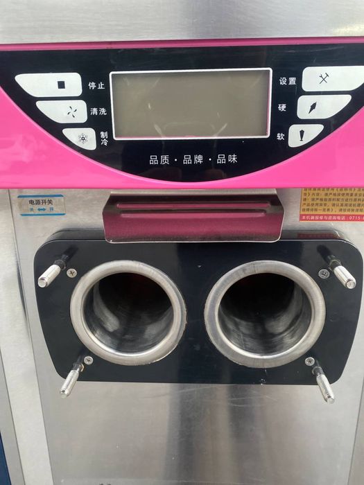 Продам два аппарата для наливного морожного