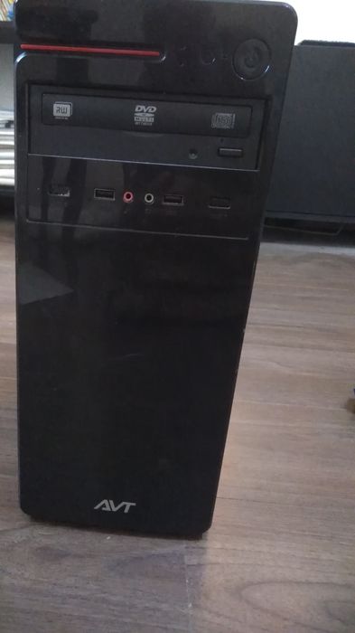 Компьютер, отлично работает!!
