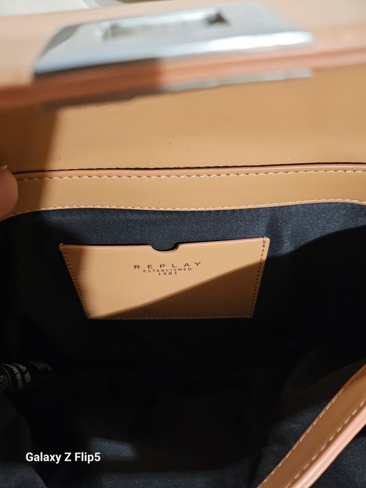 Чанта Replay цвят сьомга