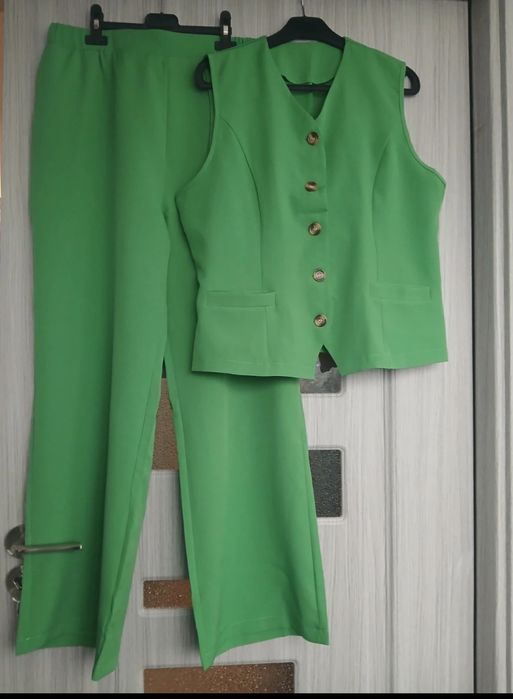 Costum elegant pentru femei XL