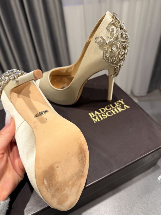 Pantofi Badgley Mischka Kiara