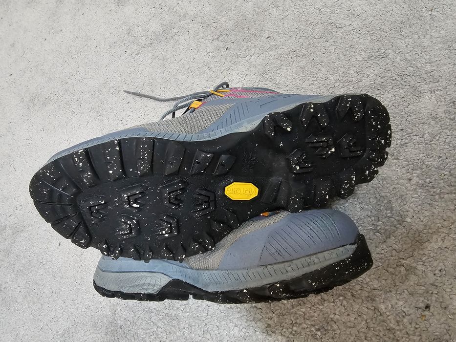 Bocanci La Sportiva TX Hike Mid GTX