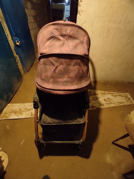 Продам детскую каляску