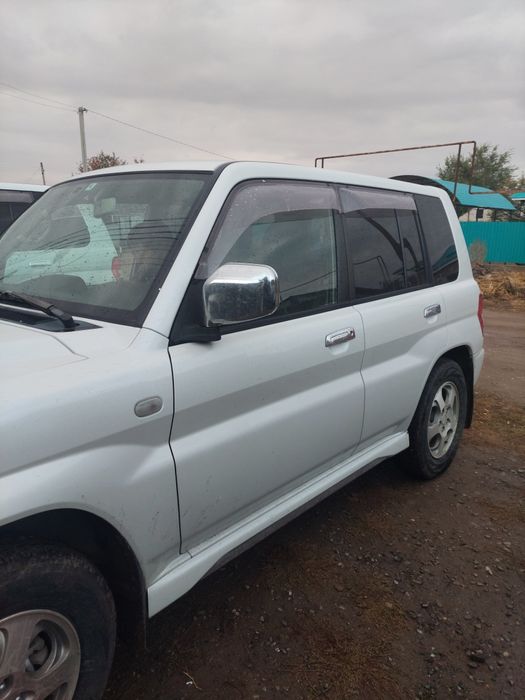 Продам паджеро Ио  2006 г