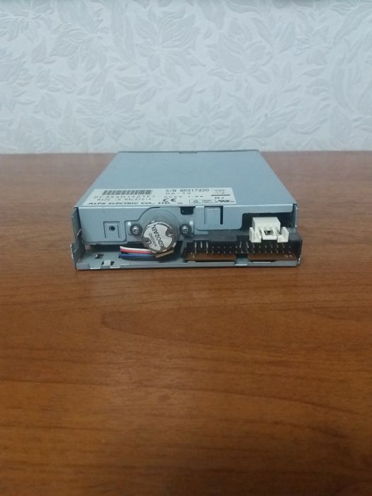 Привод для дискет.