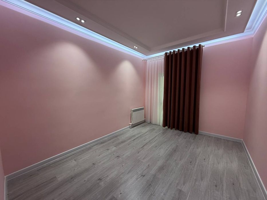 Продается трехменой квартирыПродается трехкомнатная квартира