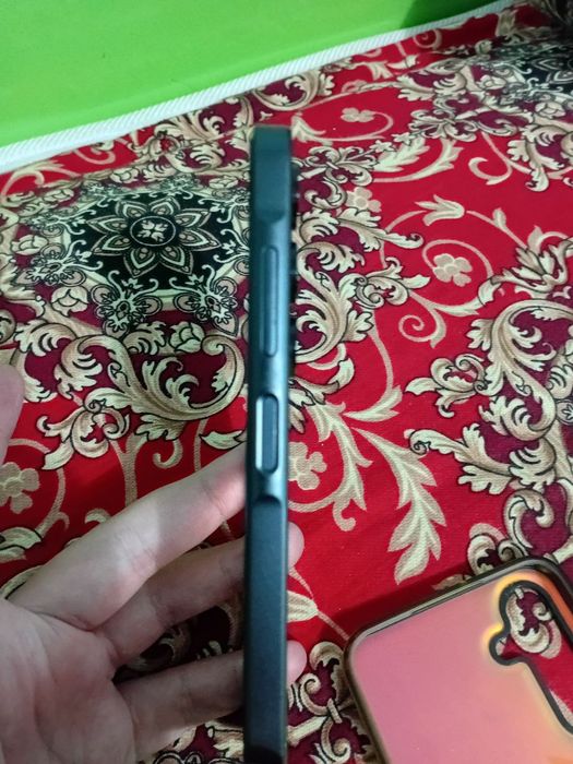 Самсунг А16 сотаман. Идеал айби йок