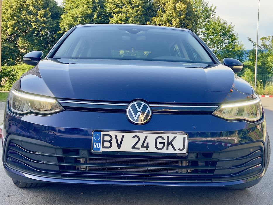 VW Golf 8  eTsi 1.5 Benzina