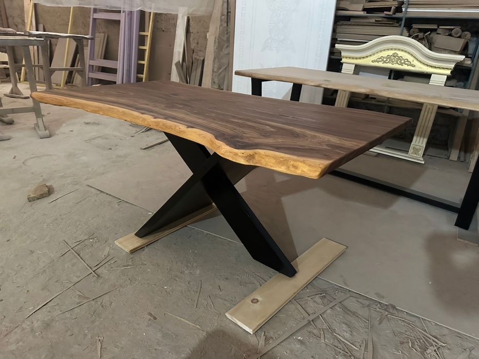 Столы в стиле лофт