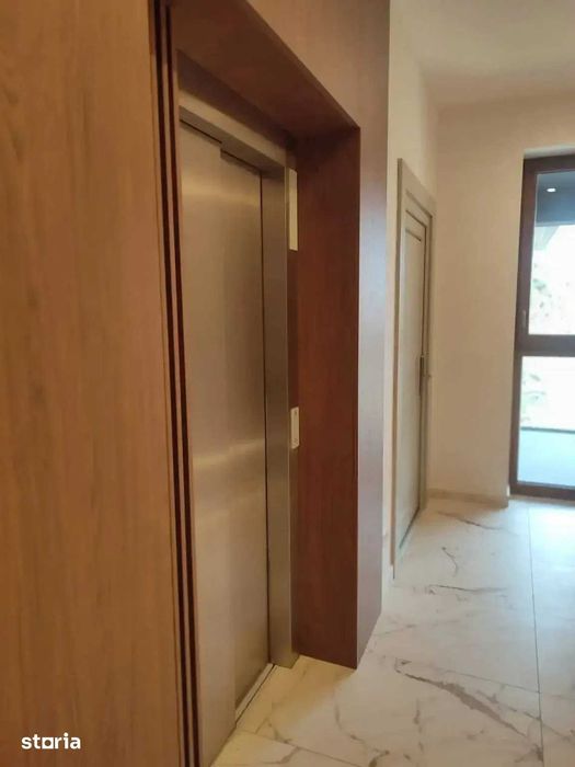 Apartament in Busteni Zamora terasa, curte interioara finisaje premium