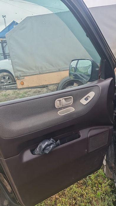 Nissan Largo в разбор