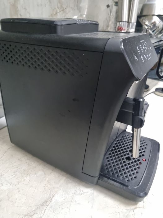 Espressor automat Philips Seria 800