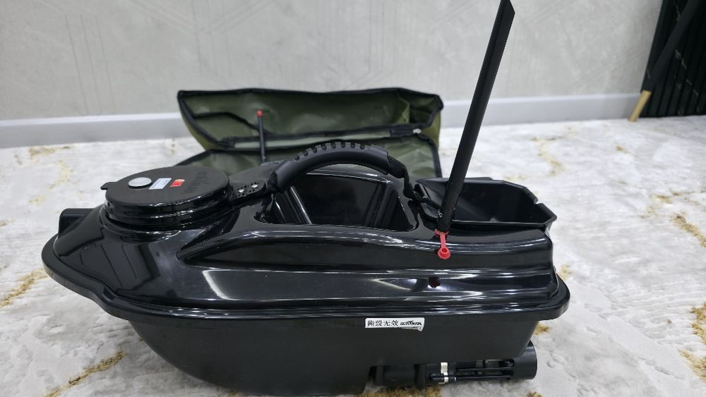 Exalot Boatman GPS karabl