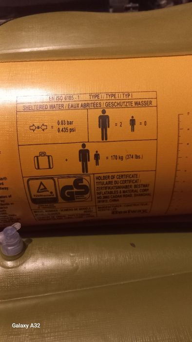 Лодка в хорошем состоянии российский