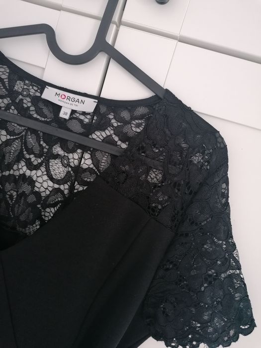 Rochie neagră elegantă