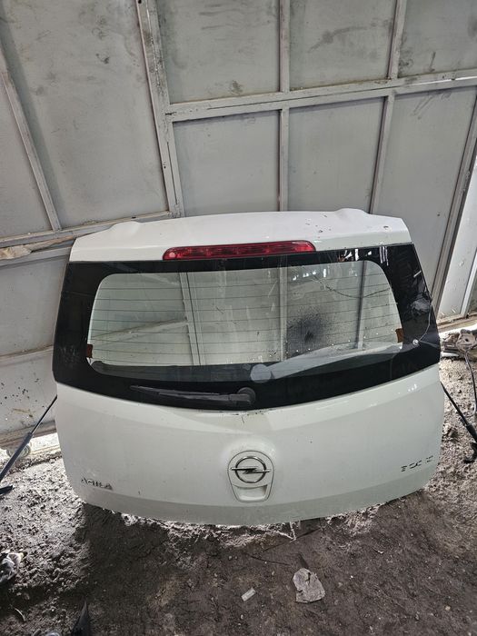 Haion complet opel agila b 2009