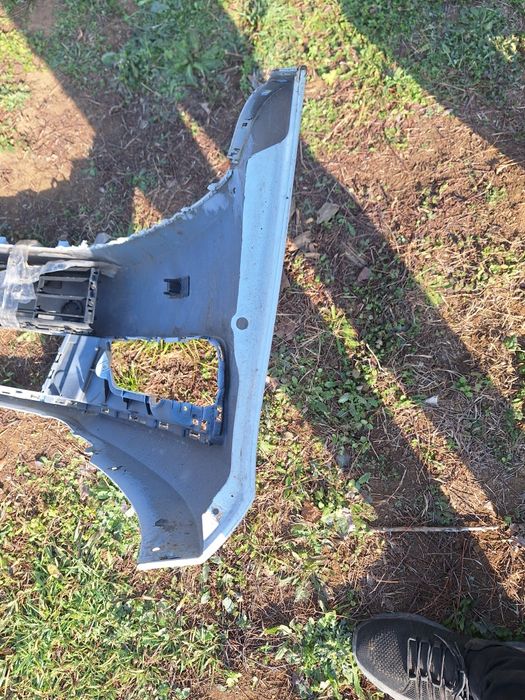 Предна броня за VW Passat b7 (2010-2011)