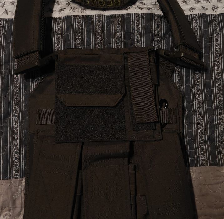 Vestă tactică Begadi verde M - Airsoft