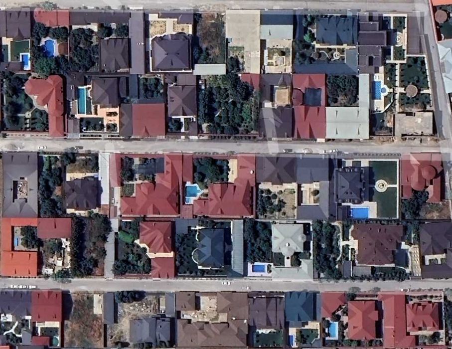 Земля 5 соток. Дурмень - Элитная махаля. Обжитая, современная.