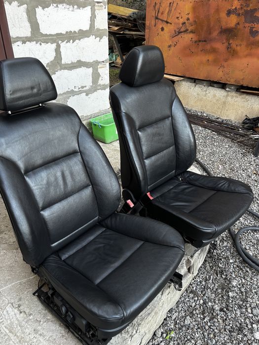 Передние кресла Е60 BMW