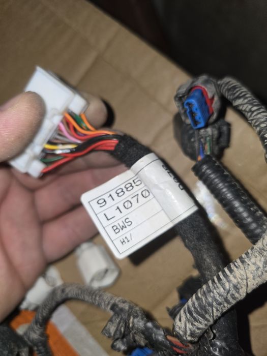 Проводка заднего бампера Sonata dn8