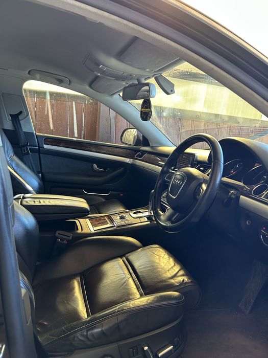 Audi A8 3.0 TDI 2009 Facelift volan dreapta