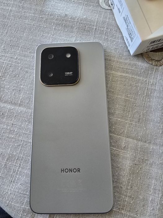 Телефон Honor x7d