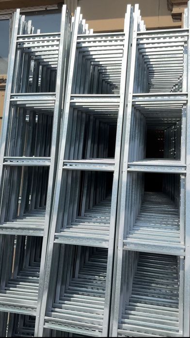 Лотки перфорированные