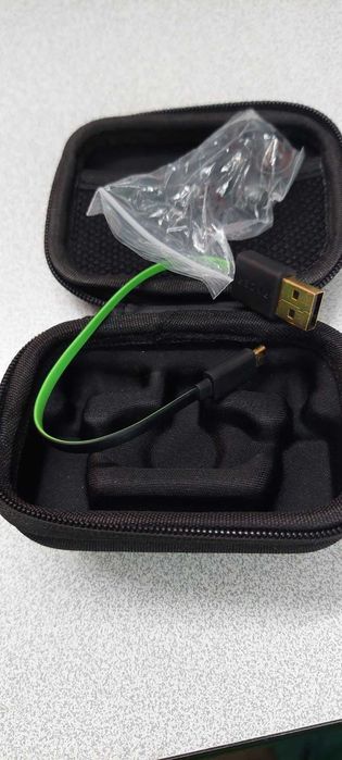 Razer Hammerhead BT – Безжични Bluetooth слушалки – Пълен комплект