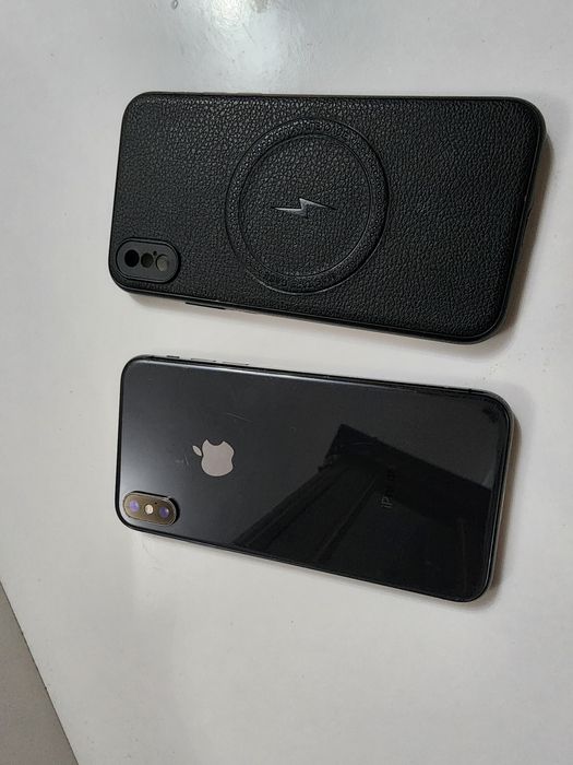 Iphone X  LL/A 64GB Batareka 100% Usel