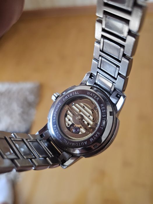 Часы оригинальные