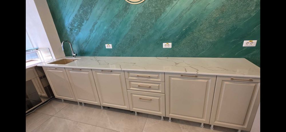 Ansamblu vitrine frigorifice pentru patiserie "CIAM" si accesorii