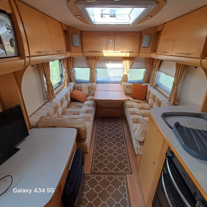 Vând rulota  bailey pangeant