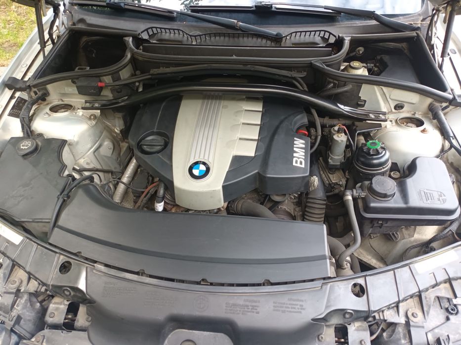 BMW X3 - an 2008(luna 6)
