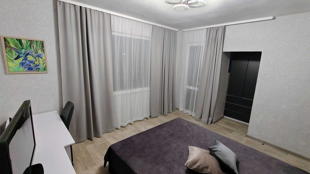 Дава се под наем Четиристаен апартамент в Варна, Левски - 100 кв.м за 900 € - Снимка #3