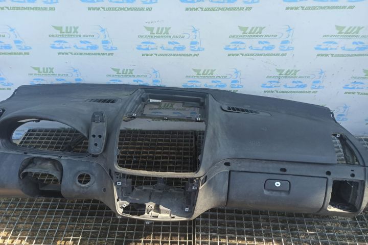 Plansa bord Mercedes-Benz Vito W639  [din 2003 pana  2010] seria