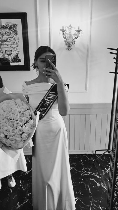 Белая платье 1 рет киылген