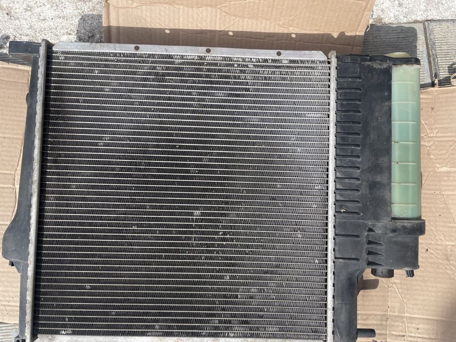 Радиатор основной БМВ е36