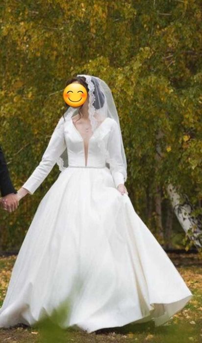 Свадебное платье